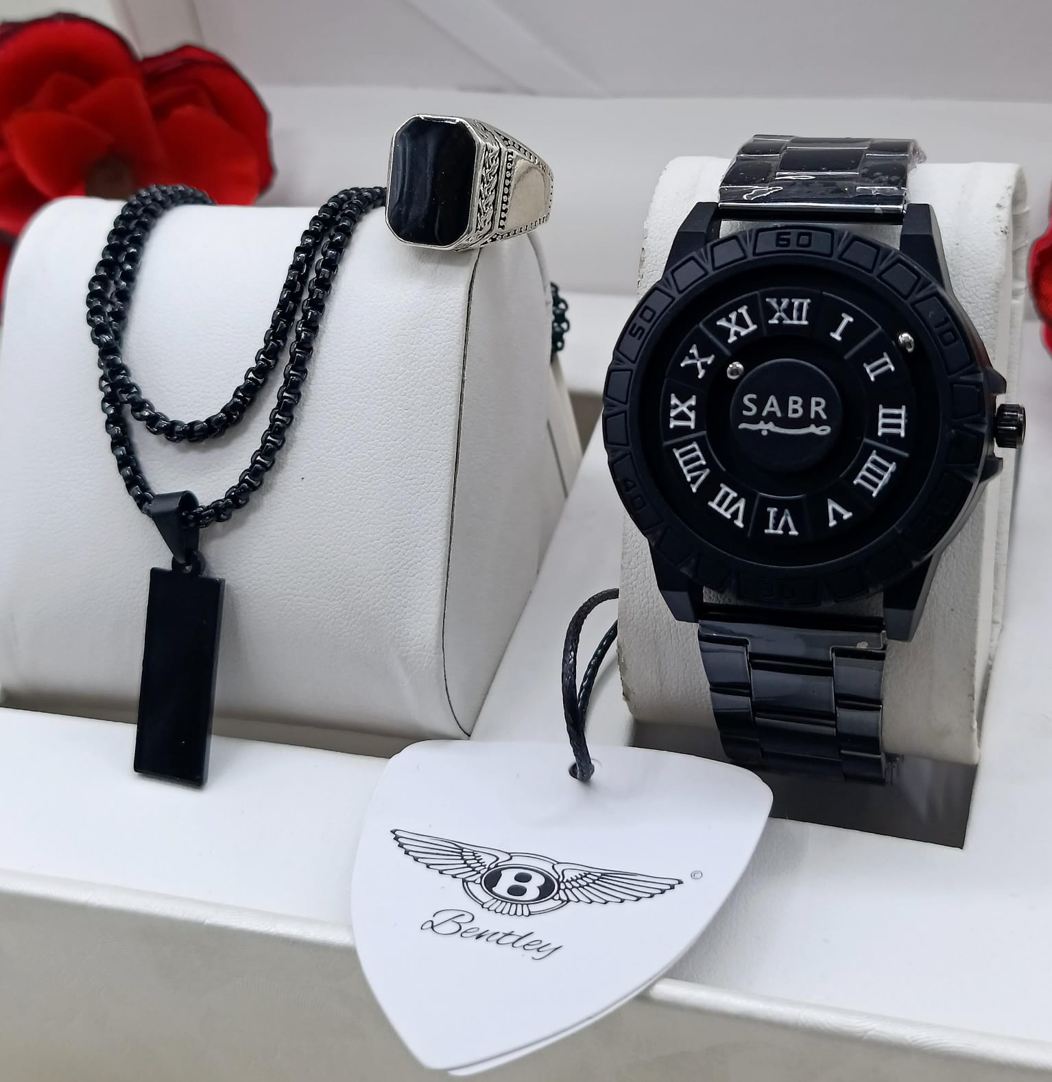 Surr Gents Chain Watch